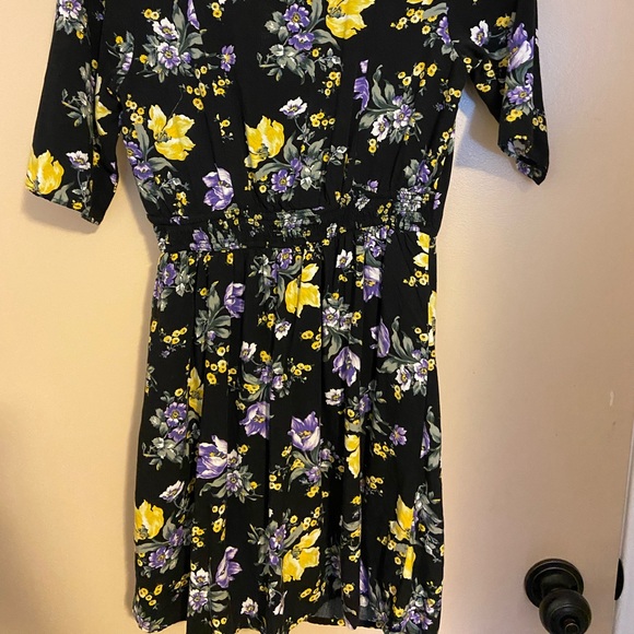 Abercrombie Mini Dress - Picture 2 of 3